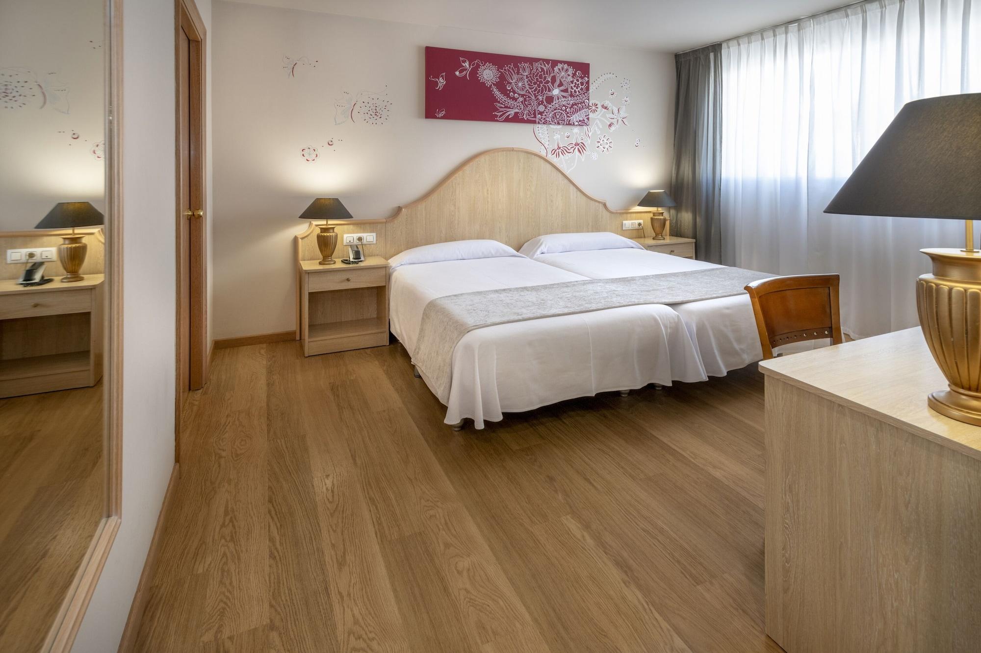 Monica Hotel Cambrils Bagian luar foto