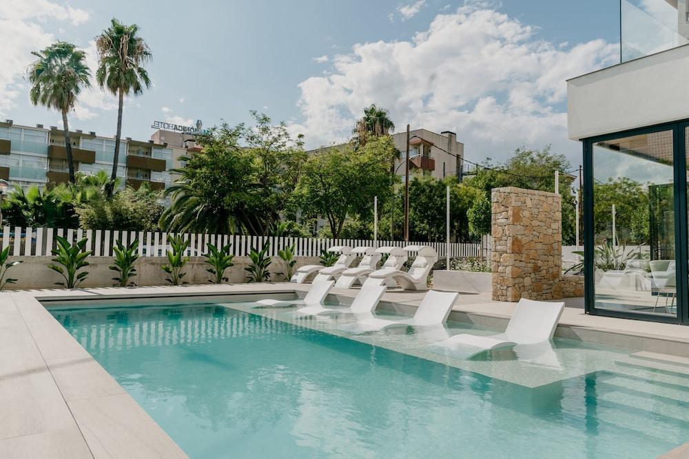 Monica Hotel Cambrils Bagian luar foto